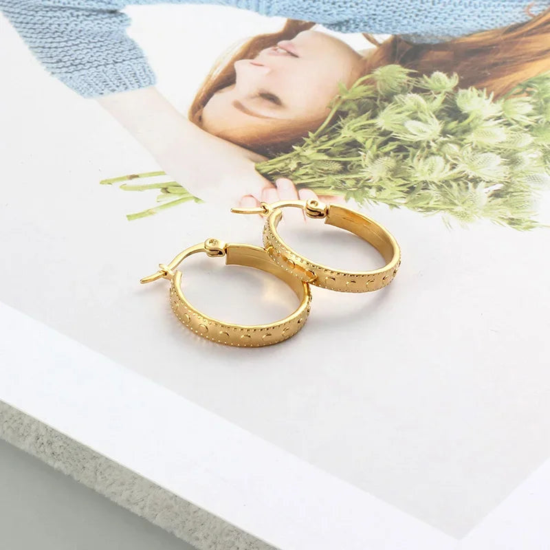 Stainless Steel Hoop Earrings For Women 2025 Statement Round Silver Gold Color Loop Brincos Female Jewelry Wholesale Party Gift