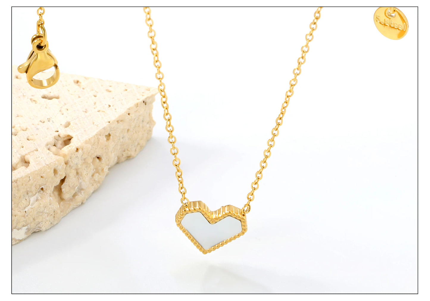 LUXUSTEEL Golden Red Love Heart Shaped Pendant Necklace Stainless Steel Female Necklace Colorful Chain Pendant Jewelry Gift